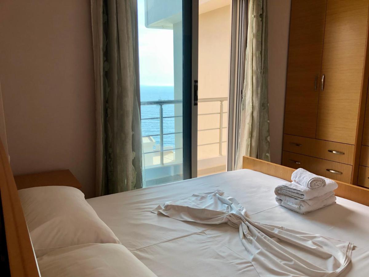Lorenso Guest House ซารานเดอ ภายนอก รูปภาพ