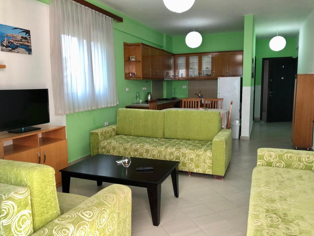 Lorenso Guest House ซารานเดอ ภายนอก รูปภาพ