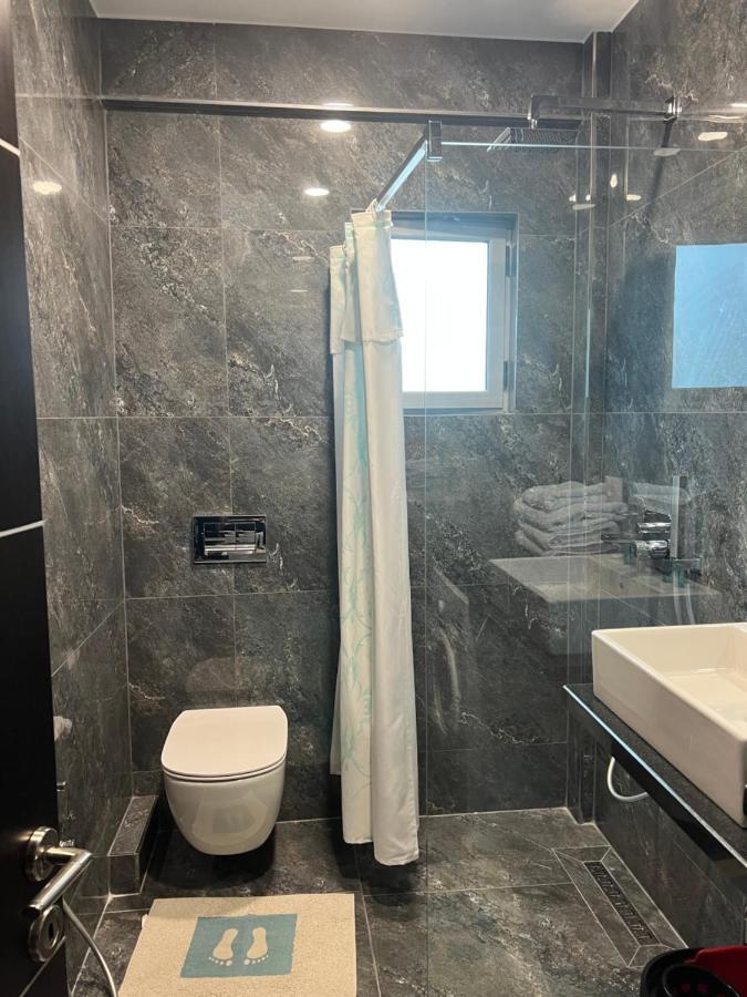 Lorenso Guest House ซารานเดอ ภายนอก รูปภาพ