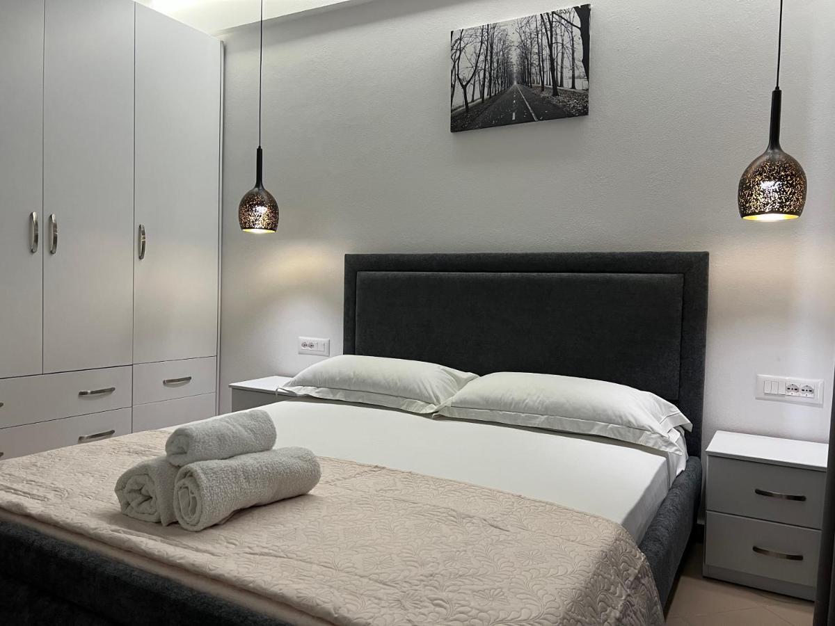 Lorenso Guest House ซารานเดอ ภายนอก รูปภาพ